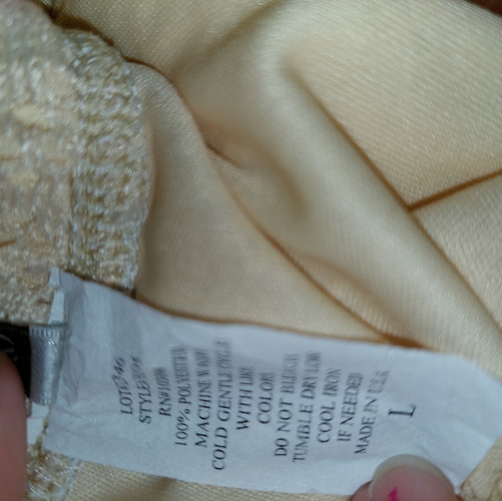 (L) Discreet Pants - Picture 4 of 4
